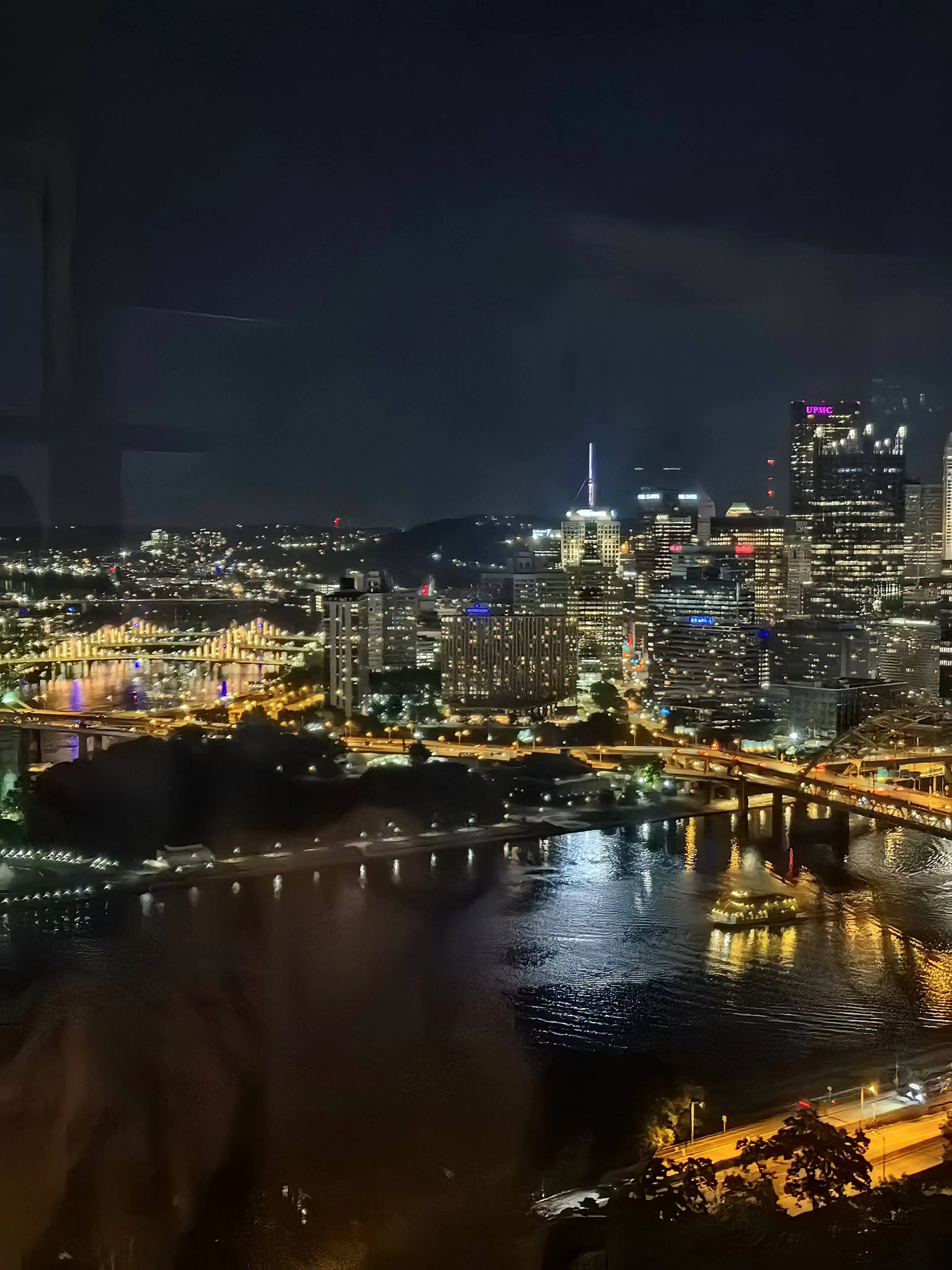 从观光缆车上面拍夜景